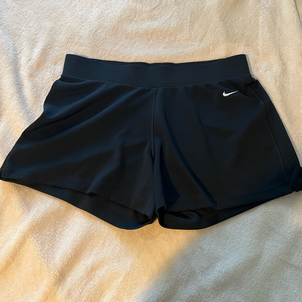 ❌ SOLD DO NOT BUY Nike Performance Athletic Shorts in Excellent Condition